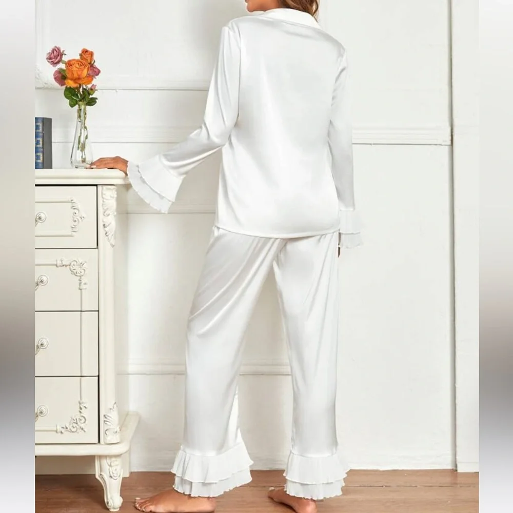 SATIN RUFFLE PAJAMA SET! - Picture 1 of 3